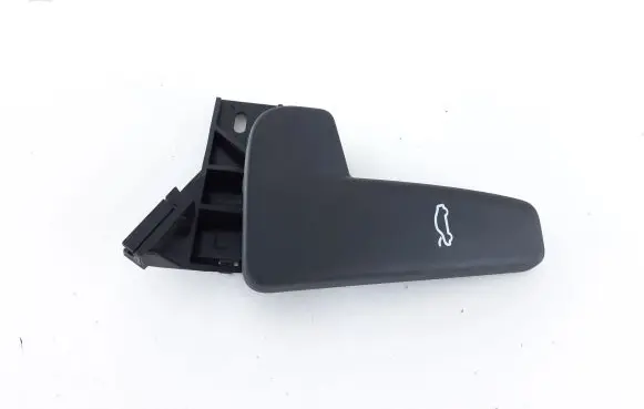 Engine bonnet (hood) release handle