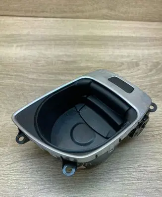 BMW 5 F10 F11 Cup holder 9171561 9171560