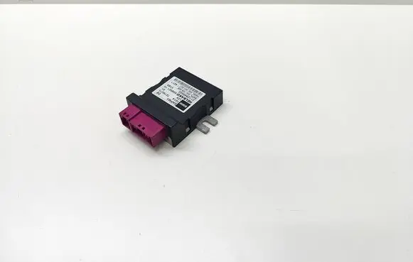 BMW 5 F10 F11 Fuel injection pump control unit/module 7276073 727607301 16147276073