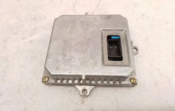 BMW 3 E46 Headlight ballast module Xenon 1307329074