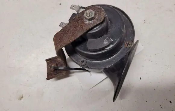 Volvo S60 Horn signal 20046 0020046