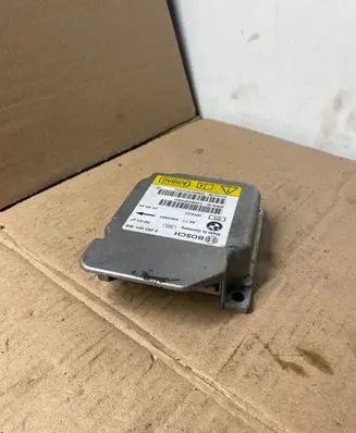 BMW 5 E39 Airbag control unit/module 0285001368 31690549100U 6905491