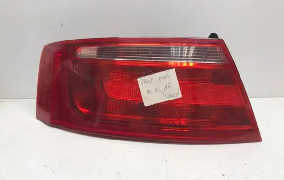 Audi A5 8T 8F Rear/tail lights 8T0945095