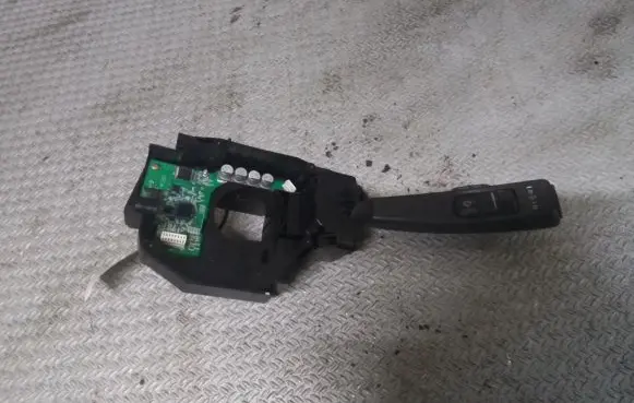 Volvo V50 Wiper control stalk P30710344 17D770