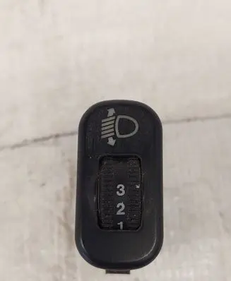 Mercedes-Benz Sprinter W901 W902 W903 W904 Headlight level height control switch 32200101 0005444831