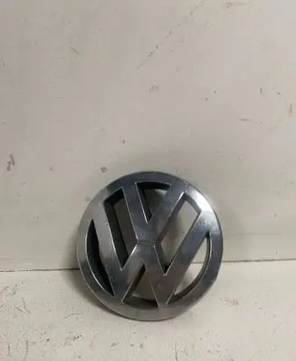 Volkswagen Sharan Manufacturer badge logo/emblem 7M3853601