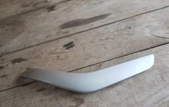 Ford Kuga I Front door trim bar 