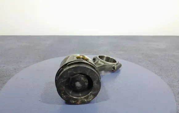 Audi A4 S4 B8 8K Piston 