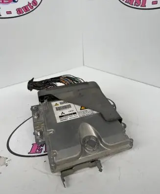Mitsubishi L200 Engine control unit/module 1860A213 MA2758007681 2758007681