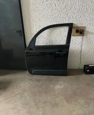 Citroen C3 Picasso Front door