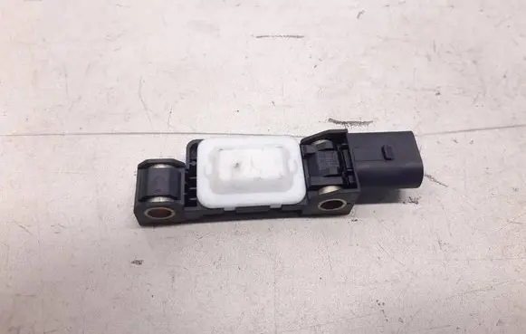 Audi A3 S3 8P Airbag deployment crash/impact sensor 4B0959643E 100055210104