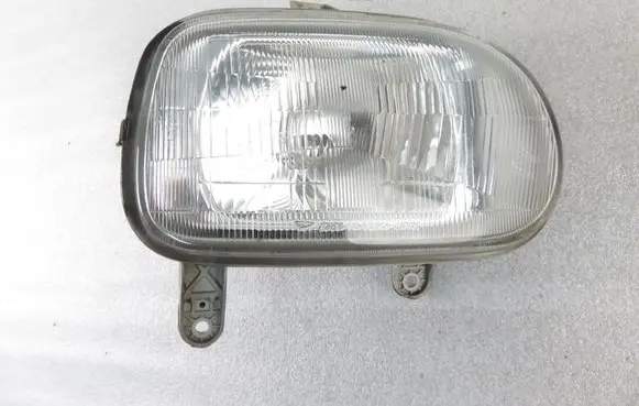 Daihatsu Cuore Headlight/headlamp 