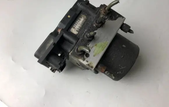 Subaru Forester SF ABS Pump 27534SA030 0265231520 04100720481