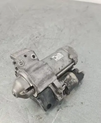 BMW 1 F20 F21 Starter motor 8570846