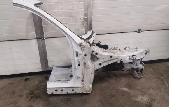 BMW X6 E71 Front quarter panel 