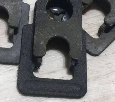 Mercedes-Benz SL R129 Fuel Injector clamp holder