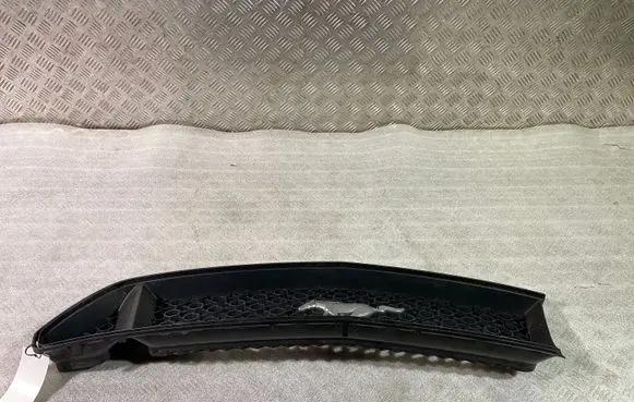 Ford Mustang VI Front bumper upper radiator grill FR3B8200BEW