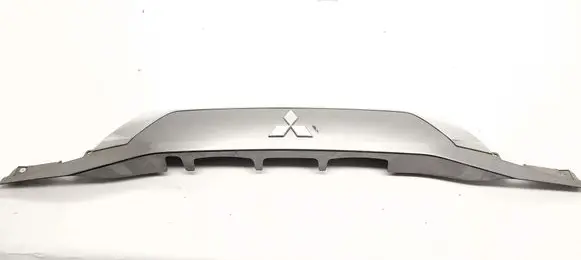 Mitsubishi Outlander Trunk door license plate light bar 5817A265