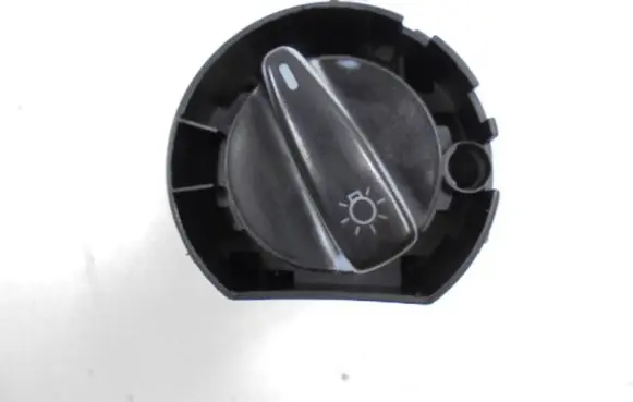 Volkswagen Golf IV Light switch 1C0941531