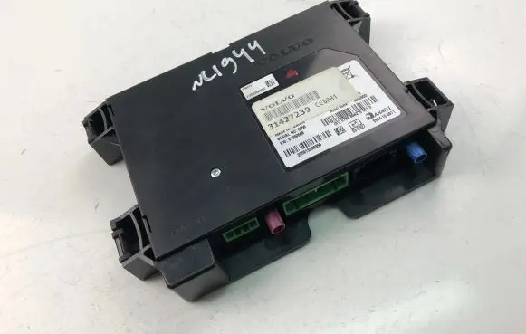 Volvo XC70 Other control units/modules 31427239