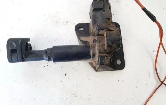 Chrysler Voyager Vent window/glass motor 014608
