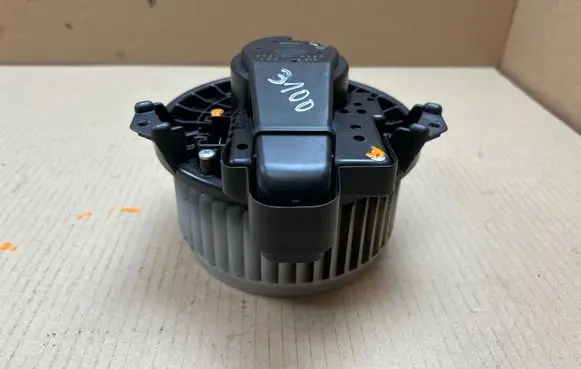 Toyota Prius (XW30) Heater fan/blower 2727008083