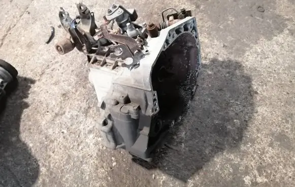 Toyota Yaris Manual 5 speed gearbox 