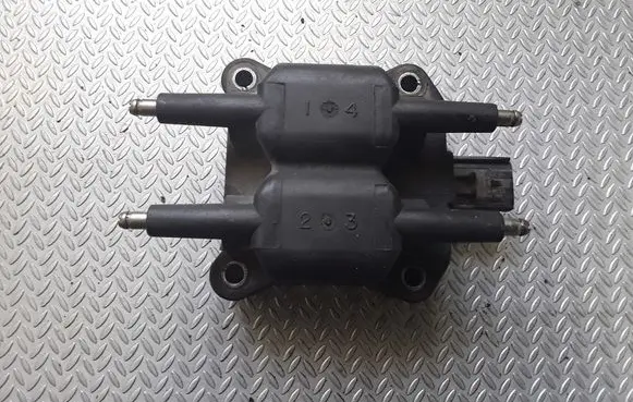 Chrysler Neon I High voltage ignition coil 05269670