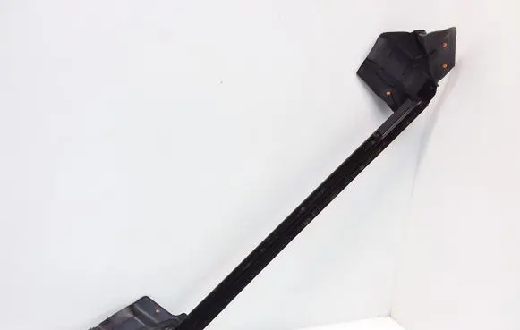 Tesla Model 3 Other rear door trim element 109050400F