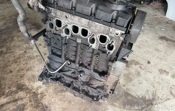 Skoda Fabia Mk1 (6Y) Engine 038103373R 0381030210