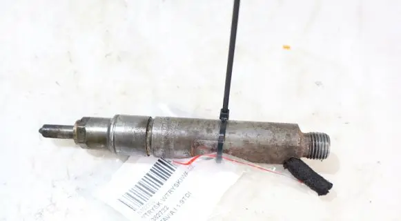 Skoda Octavia Mk1 (1U) Fuel injector