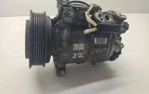 Mercedes-Benz A W176 Air conditioning (A/C) compressor (pump) A0008303602 4472501680