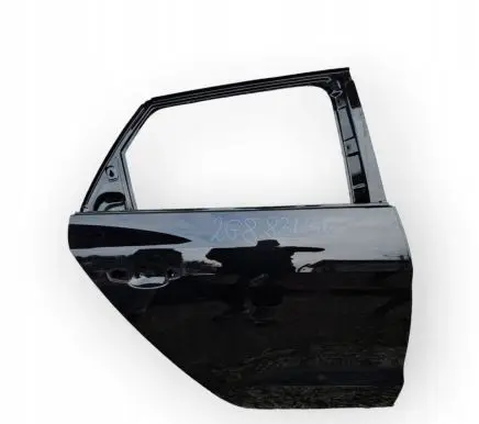 Audi Q2 - Rear door 82G833052
