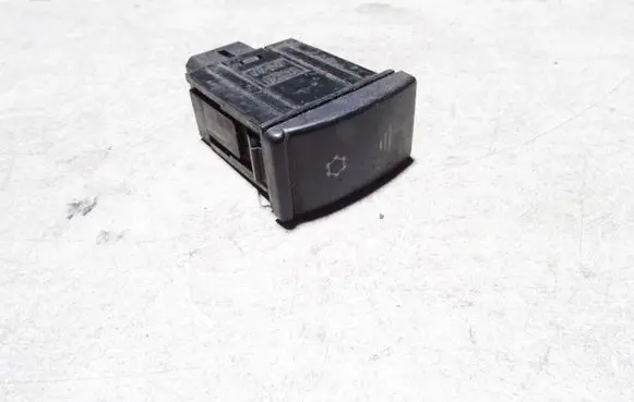 Hyundai Lantra II Seat heating switch 9372028000