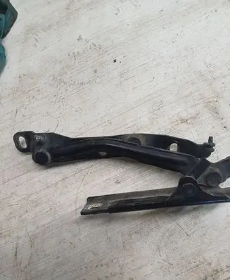 Opel Vectra C Tailgate/trunk/boot hinge 09177084 2332