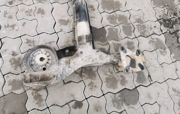 Opel Combo E Rear axle beam 