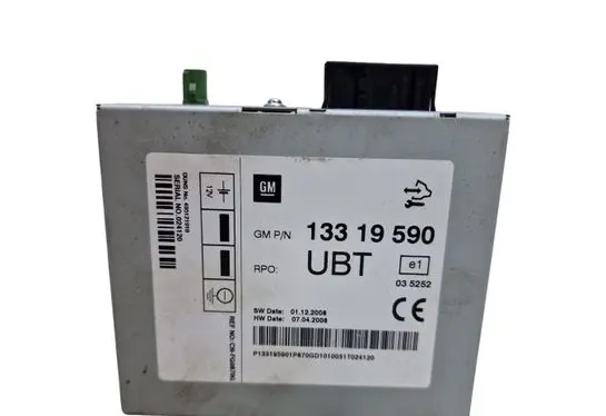 Opel Insignia A Antenna control unit 13319590