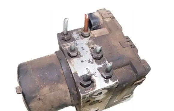 Hyundai Santa Fe ABS Pump 9566026300