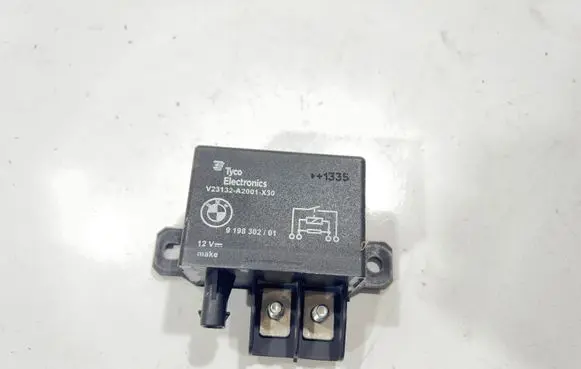 BMW 6 F06 Gran coupe Ignition relay 9198302