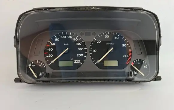 Volkswagen Golf III Speedometer (instrument cluster) 1H0919864J