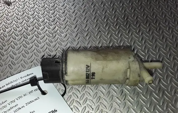 Volvo S70 V70 V70 XC Windscreen/windshield washer pump