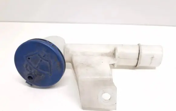 Peugeot 308 Window washer liquid tank fill tube 9800715580