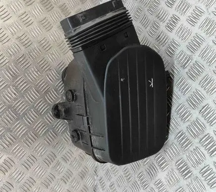 Maserati Ghibli Air filter box 72405505 670038727