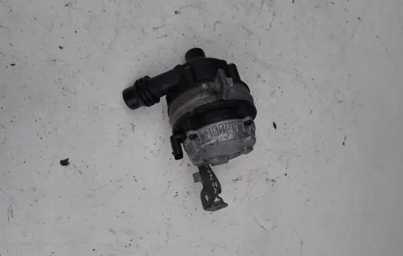 Mercedes-Benz GLC X253 C253 Electric auxiliary coolant/water pump A0005002686 0392024050 29176630