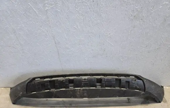 Volvo XC40 Front bumper lip 31449340