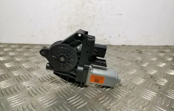 Jeep Grand Cherokee Front door window regulator motor 931400104