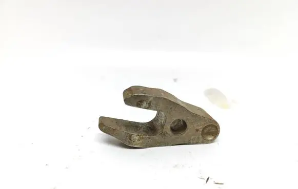 Mercedes-Benz C W205 Fuel Injector clamp holder