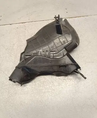 Other engine bay part