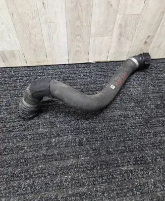BMW 5 G30 G31 G38 Engine coolant pipe/hose 8602603 17128602603