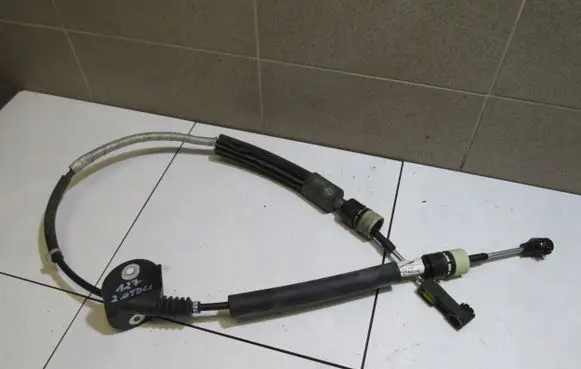 Ford C-MAX II Gear shift cable linkage AV6P7E395AB